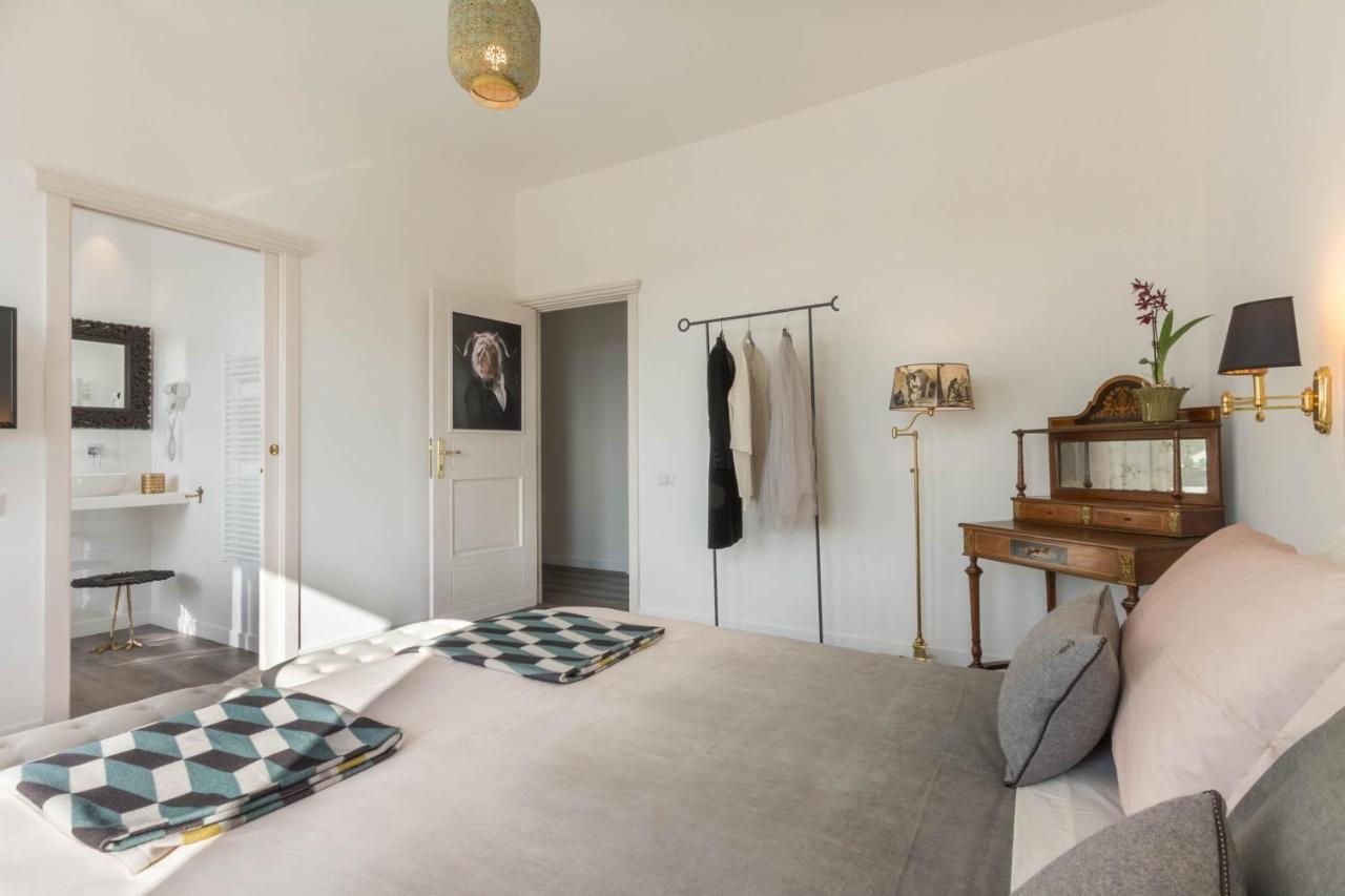 Eleventh Floor Suites カリアリ エクステリア 写真
